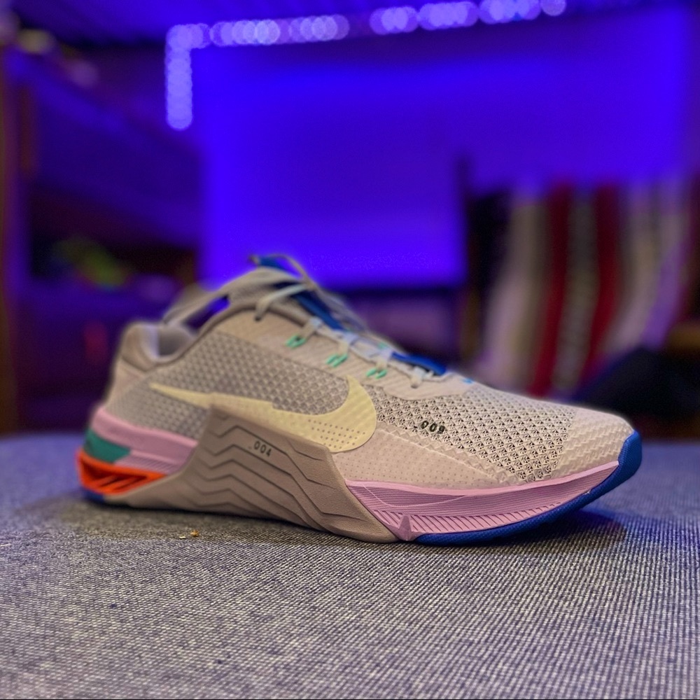 WOMENS NIKE METCON 7 PURE VIOLET HAZE